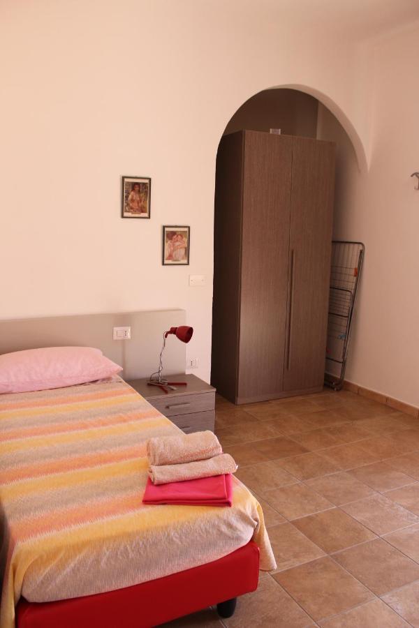 B&B Paolo E Daniela Carbonia Luaran gambar